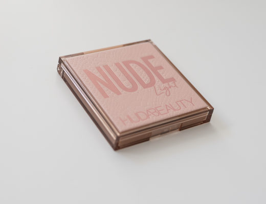 Nude Light de Huda Beauty - Mon Petit Quelque Chose